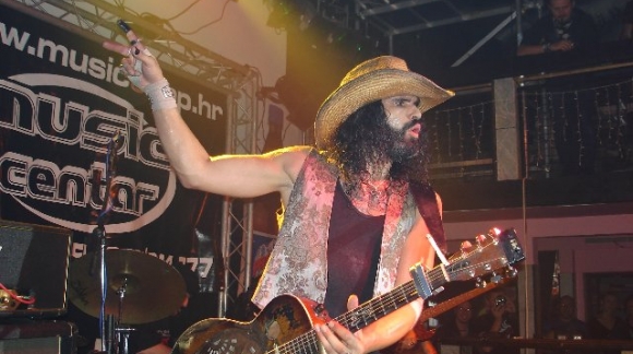 Eric Sardinas nastupio na Sugar Cube blues festivalu
